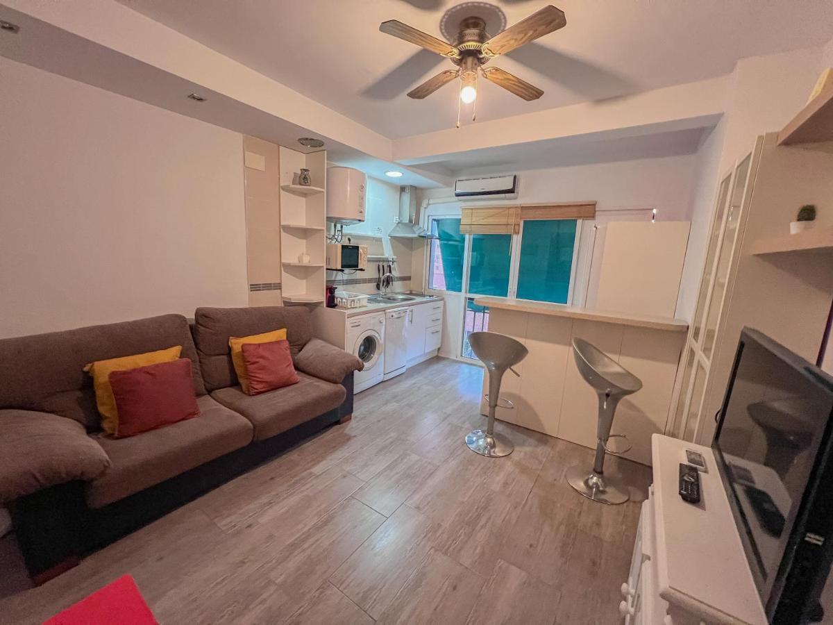 Bonito apartamento cerca del puerto Málaga Esterno foto